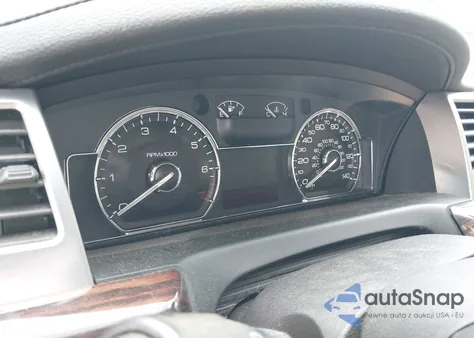 2009 Lincoln Mks from USA, damaged, VIN 1LNHM93RX9G610591